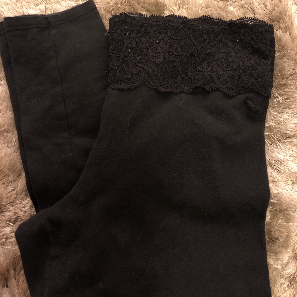 Victoria’s Secret PINK leggings